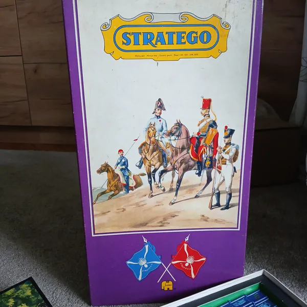 Stratego 495 view 2