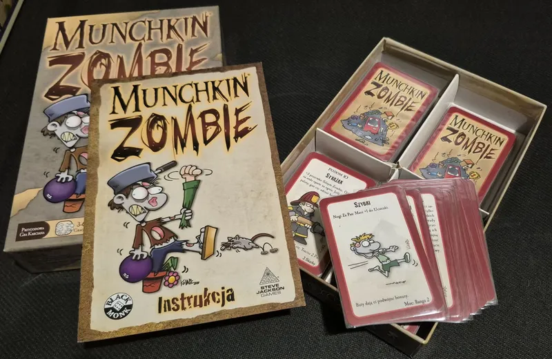 Munchkin Zombie view 2