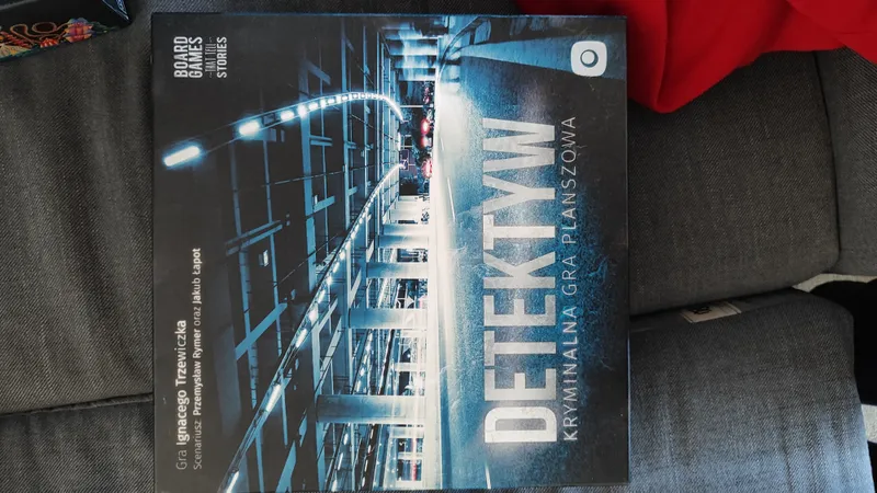 Detektyw: Kryminalna gra planszowa view 2